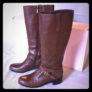 Bandolino brown boots.